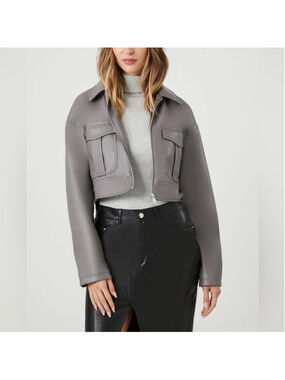 Forever 21 NWT Gray Faux Leather Cropped Bomber Jacket Medium M